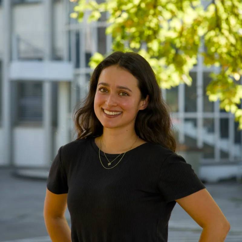 Portrait of Özge